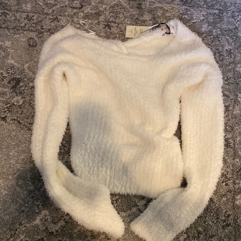 Fuzzy cream colored hippie rose sweater size small open back
